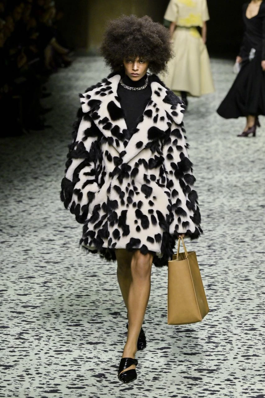 Desfile Bottega Veneta, otoño invierno 2023/24 en la Semana de la Moda de Milán