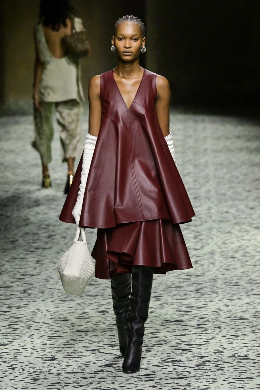 Desfile Bottega Veneta, otoño invierno 2023/24 en la Semana de la Moda de Milán