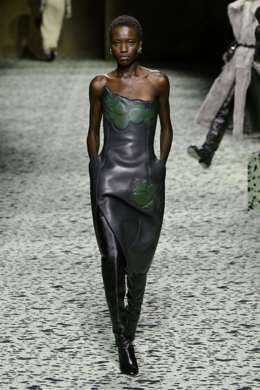 Desfile Bottega Veneta, otoño invierno 2023/24 en la Semana de la Moda de Milán
