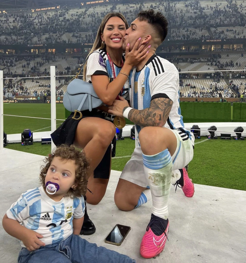 Así fue la romántica propuesta de casamiento de Lautaro Martínez a Agustina Gandolfo