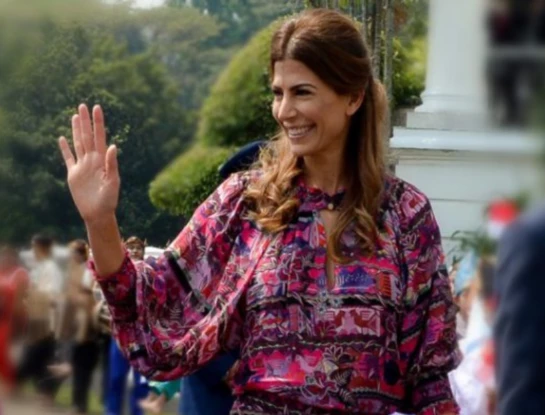 Juliana Awada y su look barbiecore con la prenda más usable del verano
