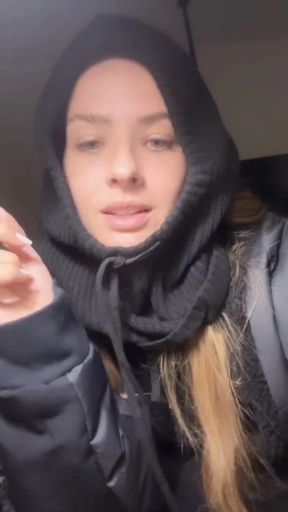 La China Suárez usó una balaclava en Nueva York