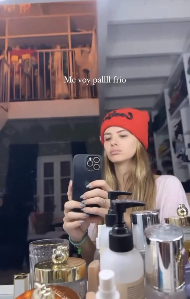 La china Suárez lució un gorro de lana muy canchero. Foto: Instagram.