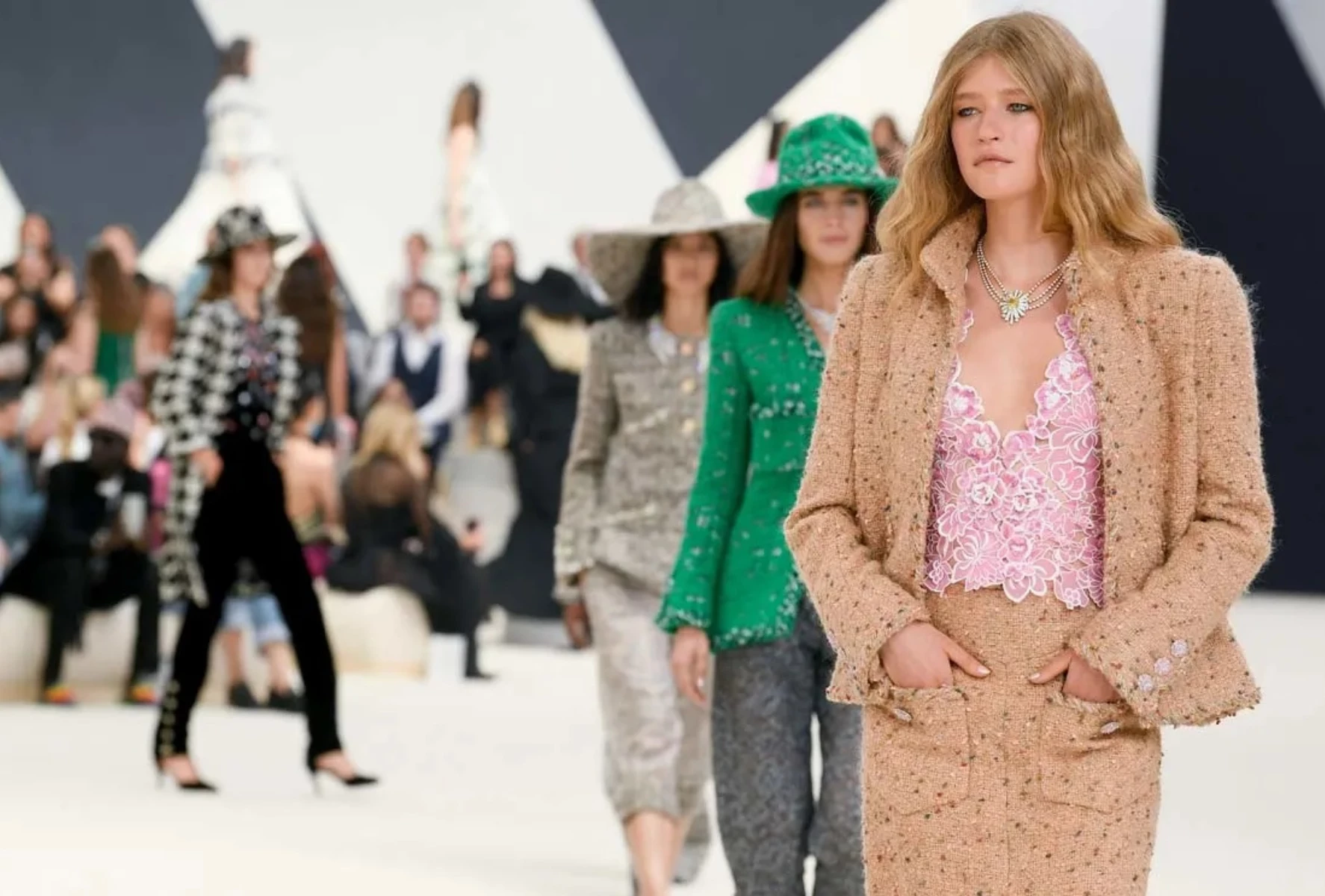 Lo que tenés que saber de la Semana de la Moda otoño invierno 2023