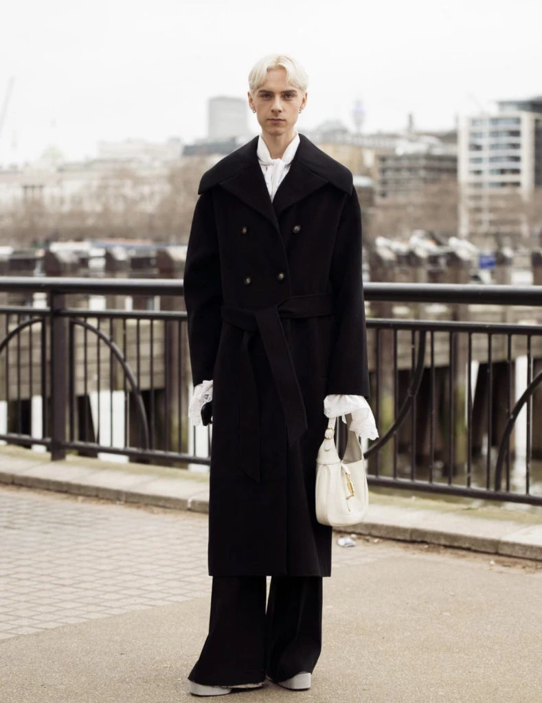 La sastrería se mantiene vigente. Foto: @streetstylespy.dk.