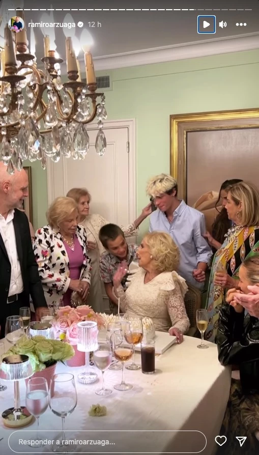 Los hijos de Juana Viale estuvieron presentes en el cumpleaños de Mirtha Legrand