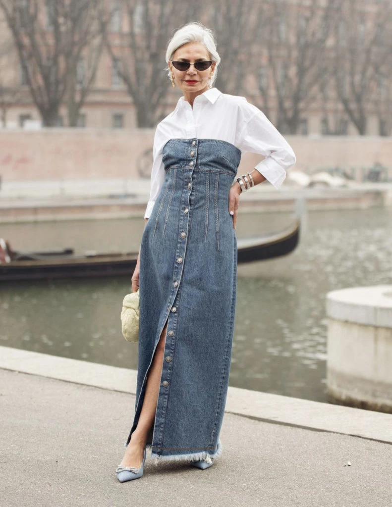 El denim es protagonista absoluto. Foto: Instagram.