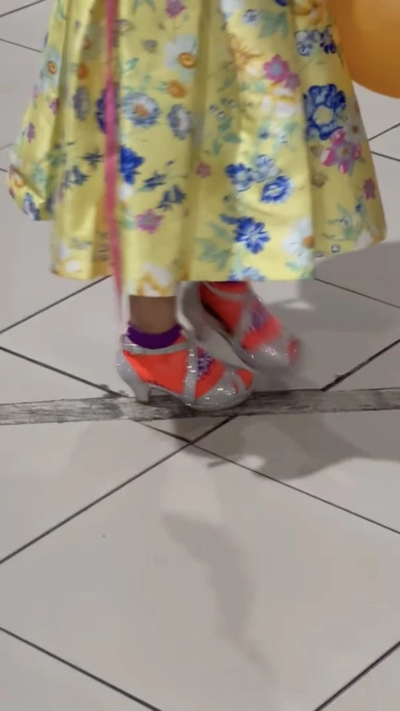 Magnolia Vicuña cumplió años y lució un outfit muy trendy