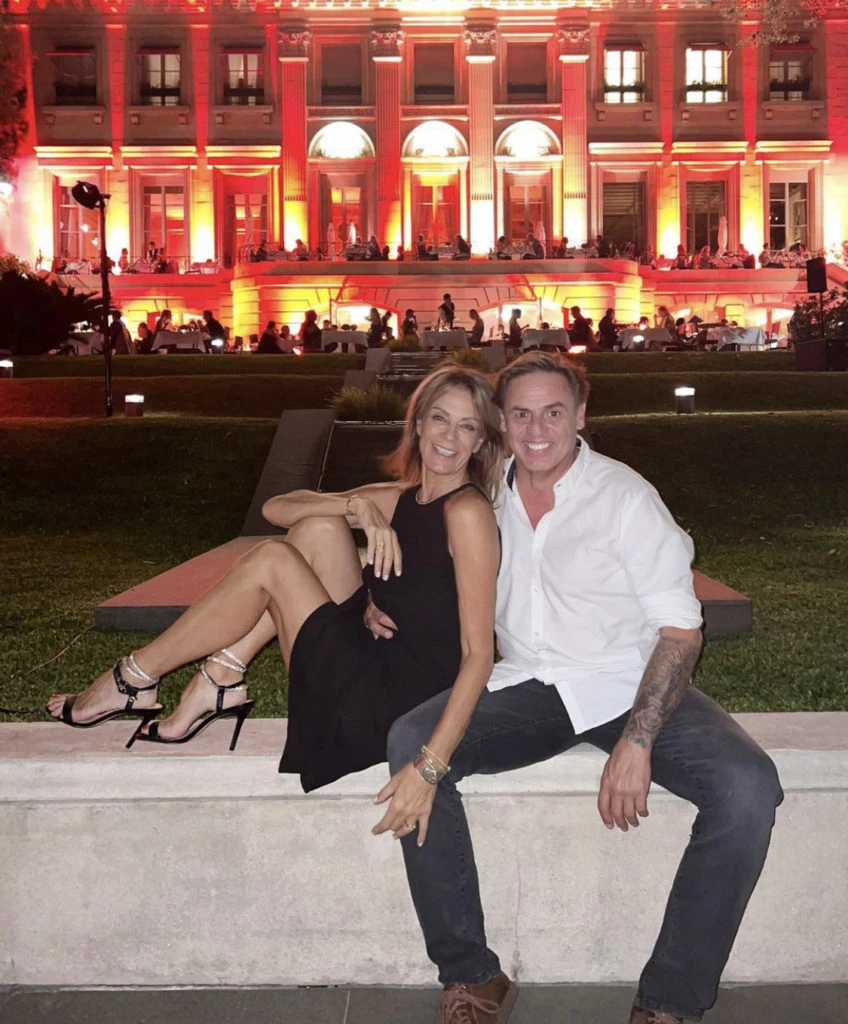 Nequi Galotti y un look muy trendy para celebrar San Valentín en pareja