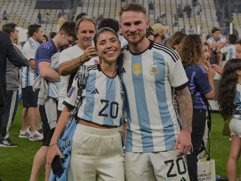 Qué pasó entre Alexis Mac Allister y su novia, Cami Mayan