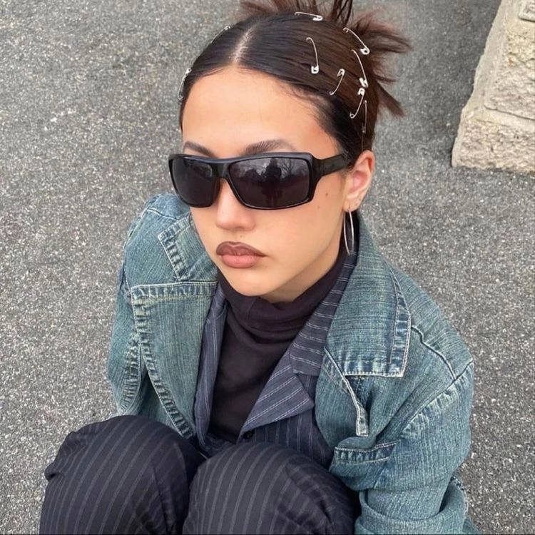 peinado viral del momento estetica y2k