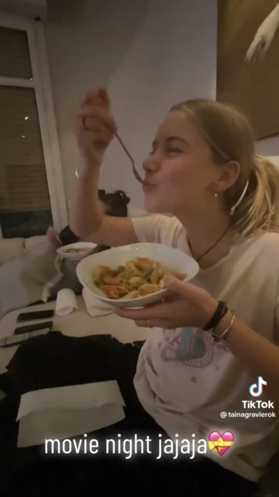 Valeria y Taína en Madrid