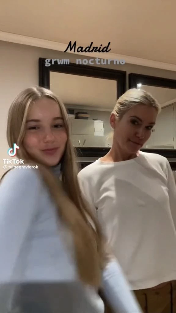 Valeria y Taína juntas en Madrid. Foto: TikTok.