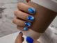 nail art en color azul