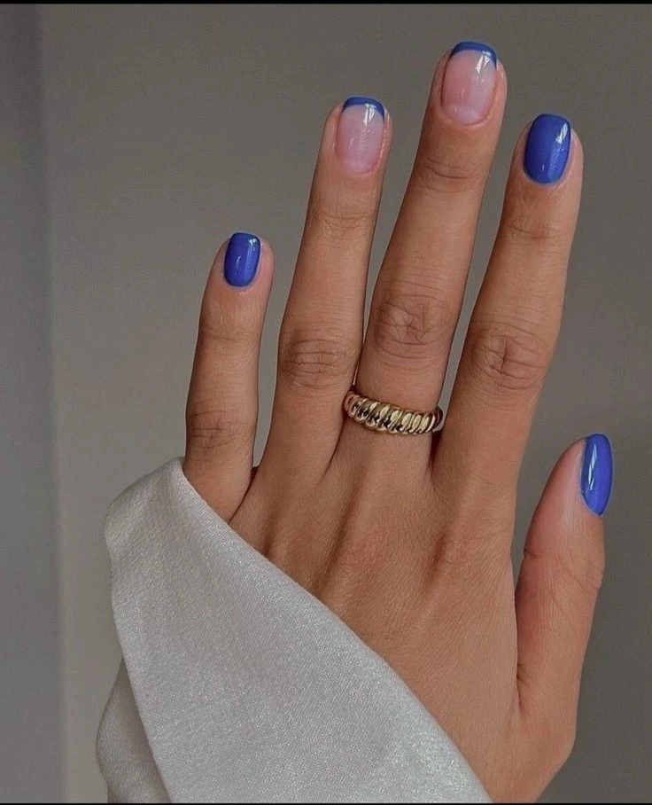 nail art en color azul
