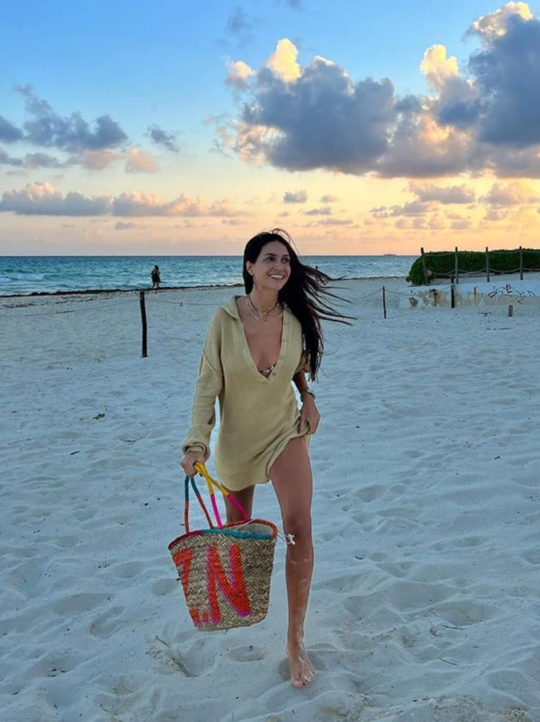Zaira Nara disfruta de sus vacaciones en México junto a sus hijos