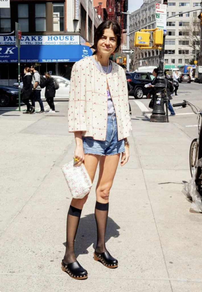 Los zuecos son el calzado más trendy del 2023. Foto: Pinterest.