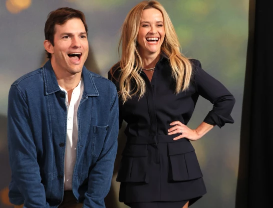 Reese Witherspoon y Ashton Kutcher regresan a la comedia romántica en Netflix