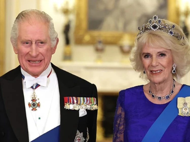 Carlos III y Camila Parker