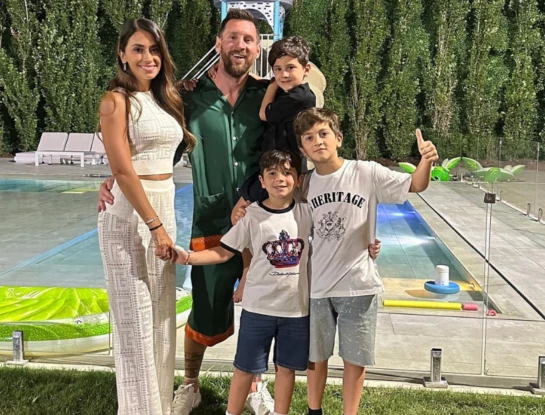Lionel Messi ya está en Rosario para celebrar las fiestas con su familia