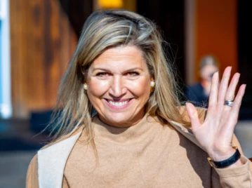 look reina maxima en camel