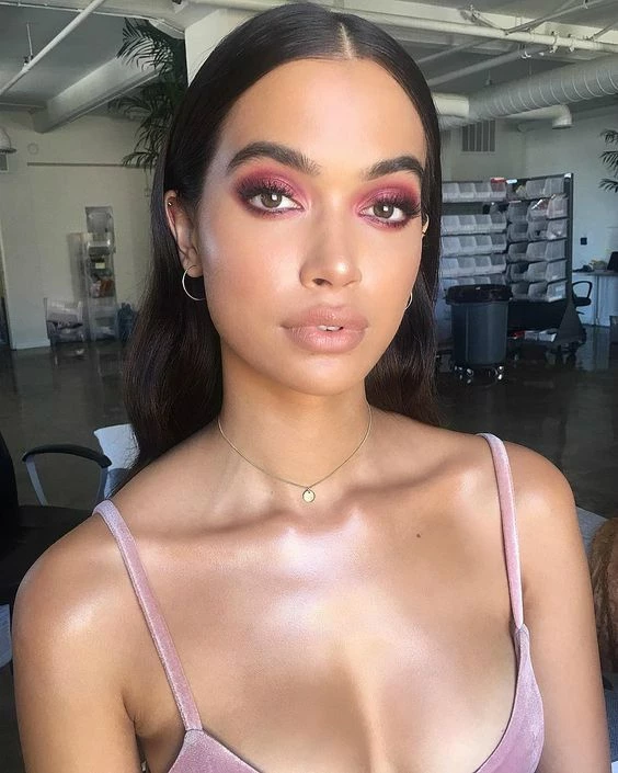 maquillaje en tono rosado