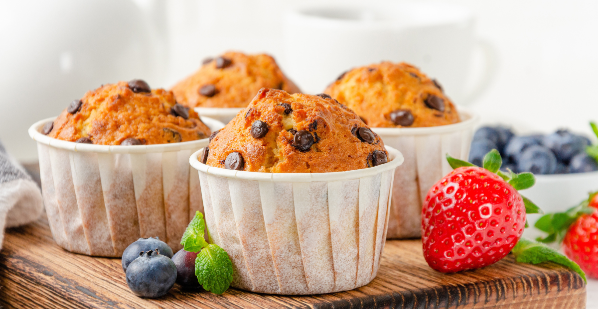 La receta de los muffins de naranja (bien esponjosos y húmedos) de