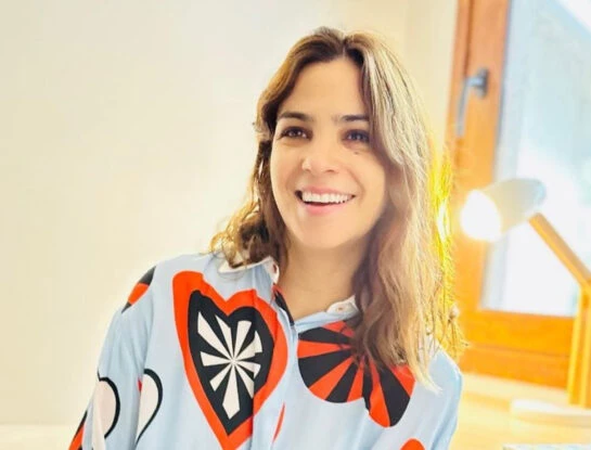 Agustina Cherri compartió una tierna foto de Muna, Alba y Bono, sus hijos