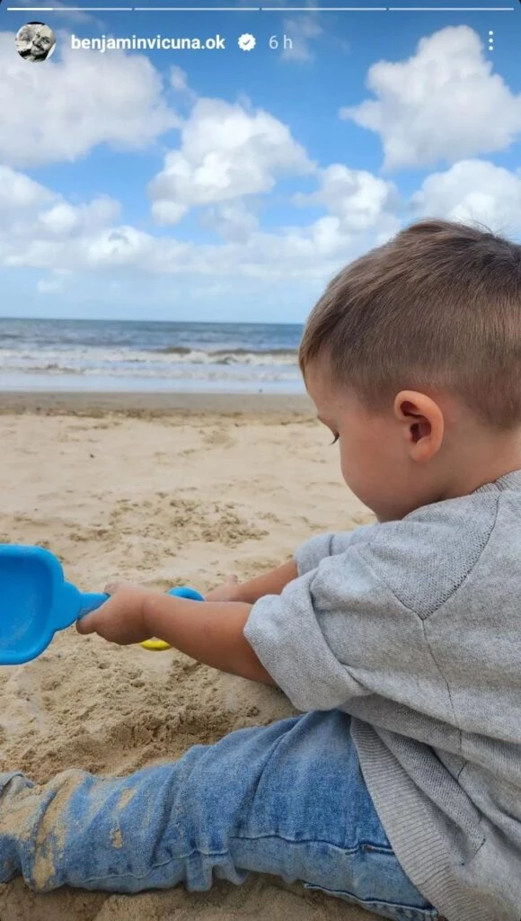 Amancio viajó a Chile junto a su padre, Benjamín Vicuña