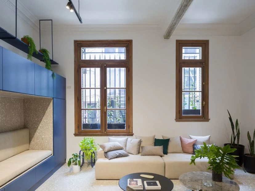 Así se modernizó un departamento de los años 20 en Retiro
