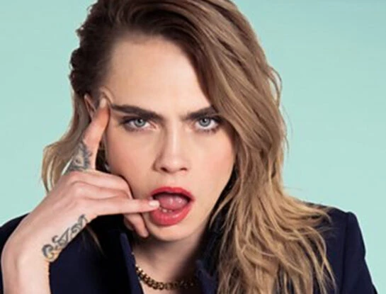 Cara Delevingne donó su orgasmo para la ciencia, hizo arte con su vulva y fue a una clase de masturbación: la docu serie de  Star+ que todas deberíamos ver