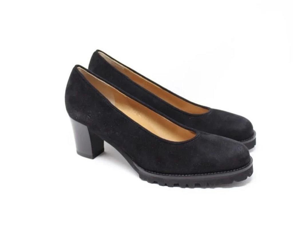 Camila apostó por stilettos chunky. Foto: Instagram.