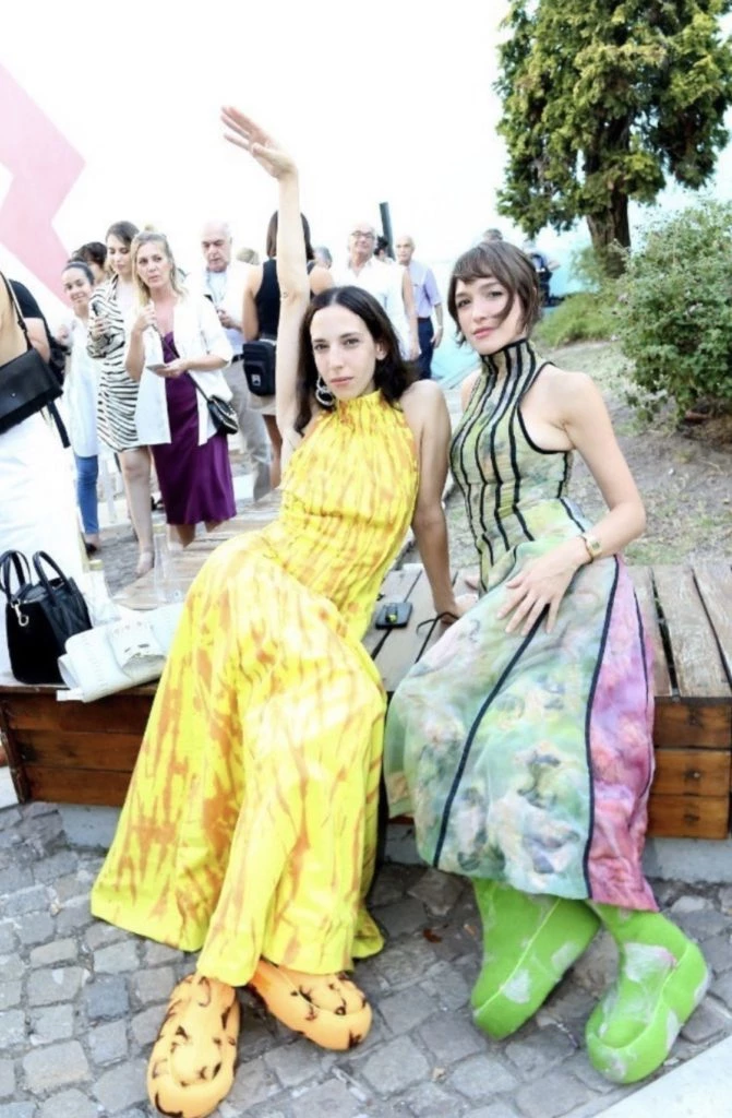 Cande Vetrano y su original look. Foto: Instagram.