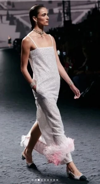 Look Charlotte Casiraghi