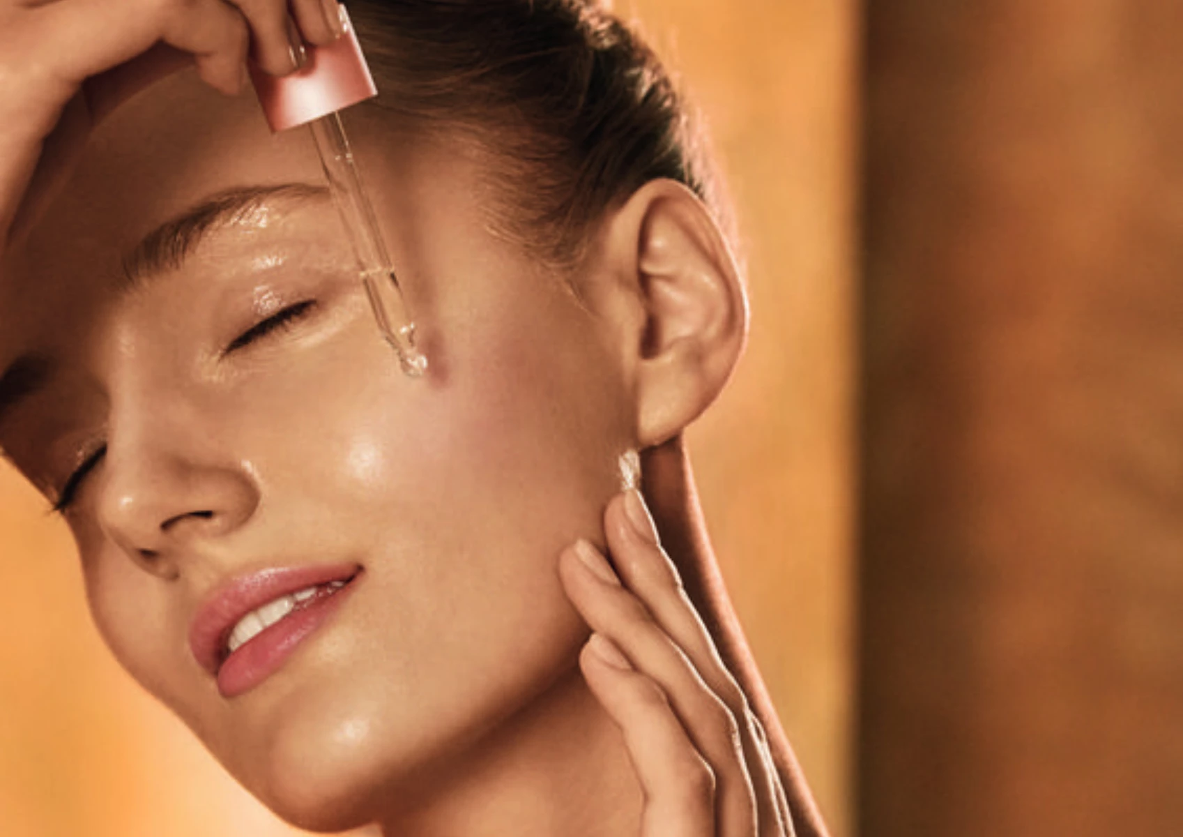 Cuáles son los beneficios del retinol y cómo incluirlo a tu rutina de skincare