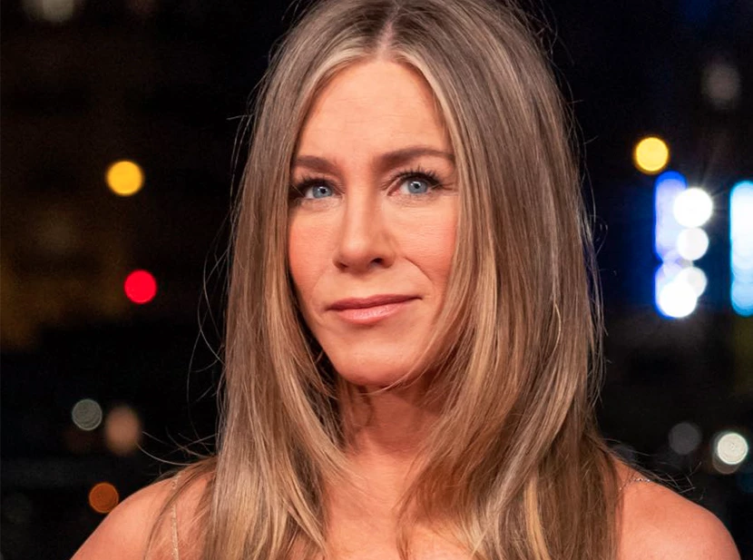 look jennifer aniston