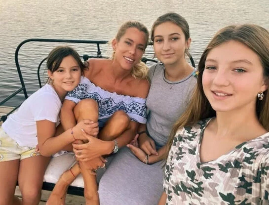 El gesto de Nicole Neumann hacia sus hijas Indiana, Allegra y Sienna Cubero