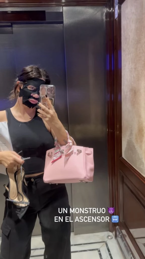 El look de Wanda Nara para ir a grabar Masterchef. Foto: Instagram.