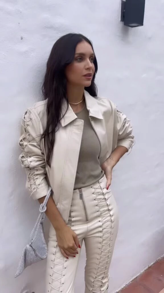 Zaira Nara y su look súper fashionista. Foto: Instagram.