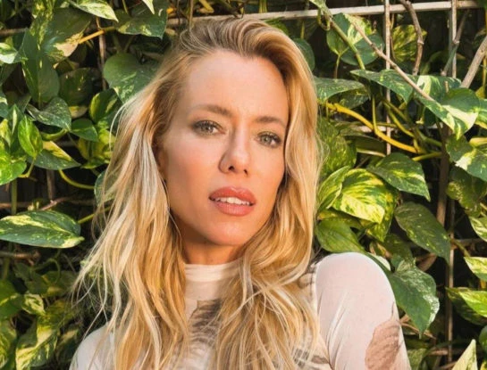 El viaje relámpago de Nicole Neumann y sus hijas, Allegra y Sienna, a Neuquén