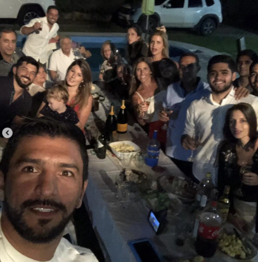 Toda la familia Díaz en Navidad. Foto: Instagram.