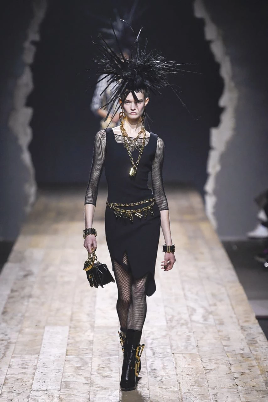 Desfile Moschino, otoño invierno 2023/2024 en la Semana de Moda de Milán