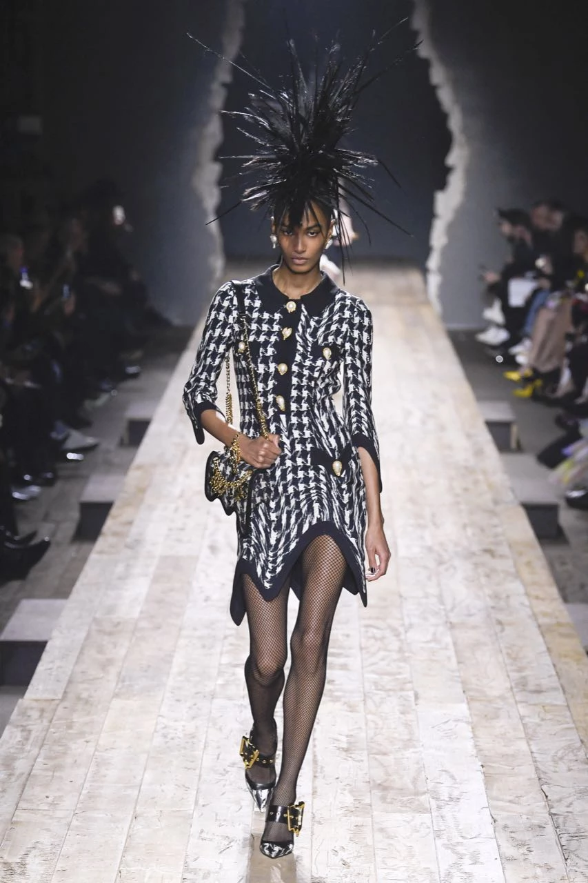 Desfile Moschino, otoño invierno 2023/2024 en la Semana de Moda de Milán