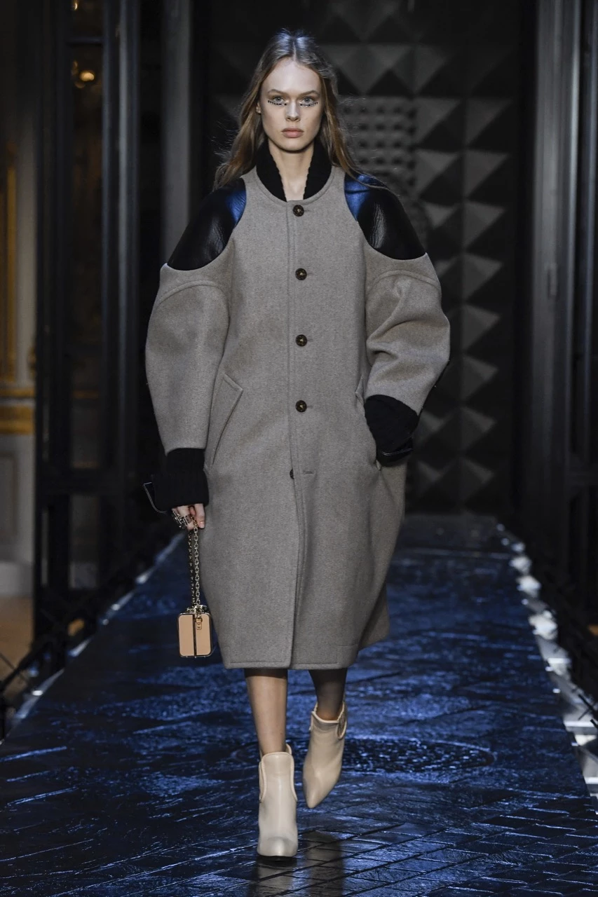 Desfile Louis Vuitton otoño invierno 2023/2024 en la Semana de Moda de Paris