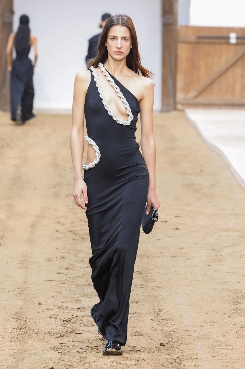 Desfile Stella McCartney otoño invierno 2023/24 en Semana de Moda de Paris