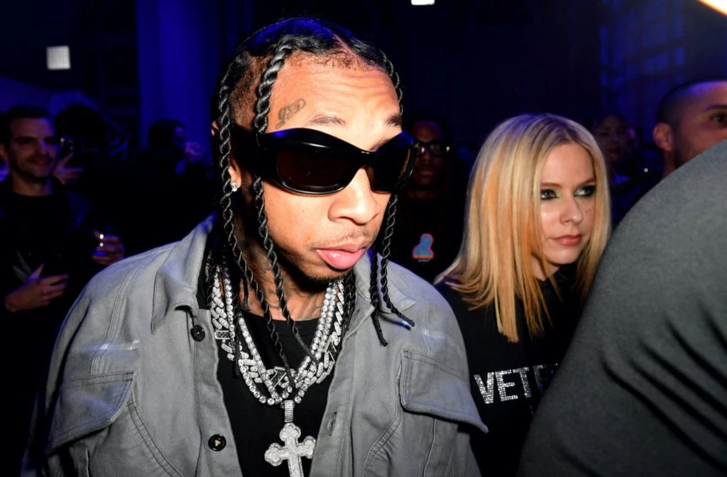 avril lavigne y tyga confirman su romance
