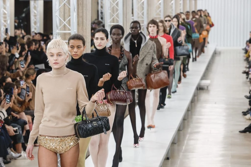 Desfile Miu Miu en la Semana de Moda de París