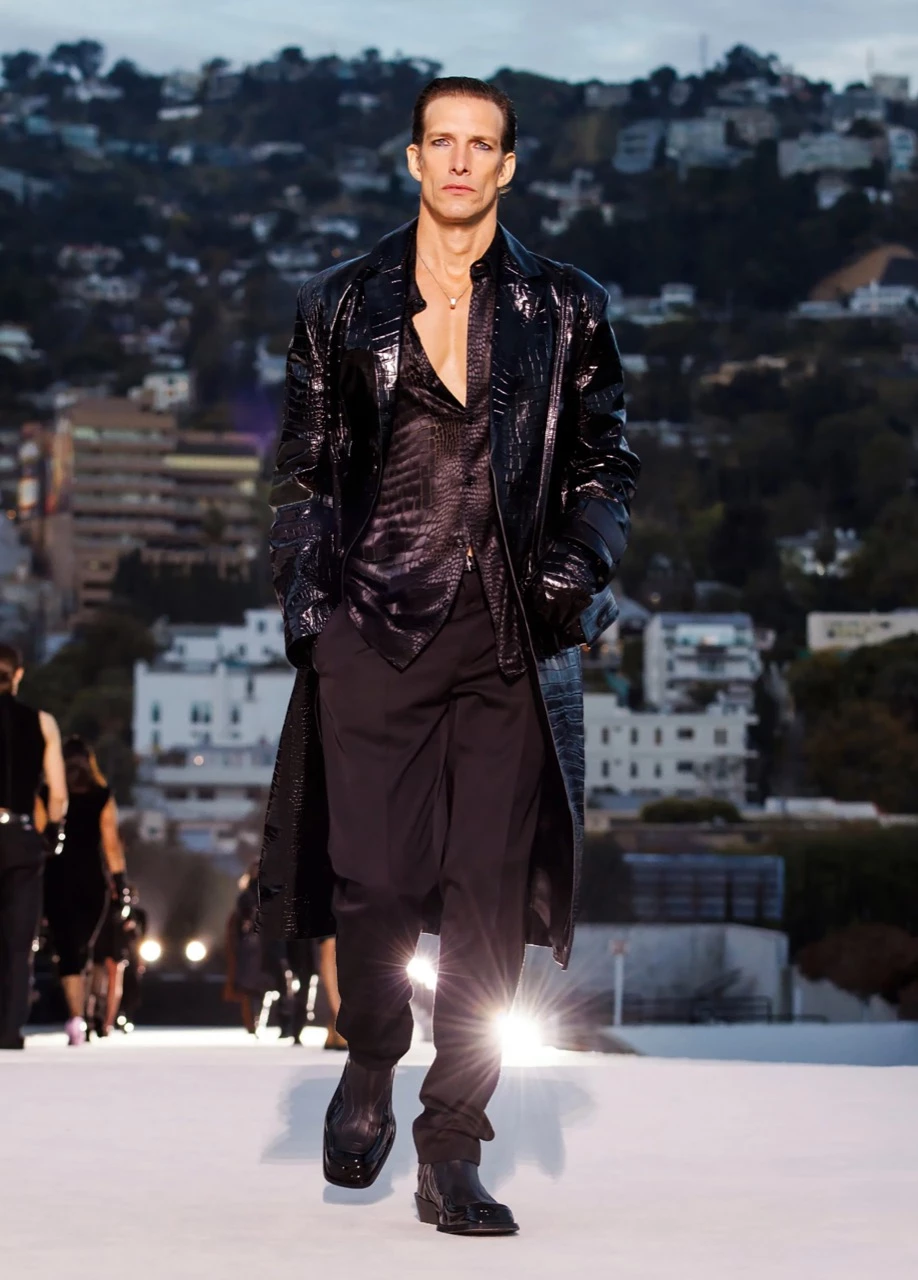 Desfile Versace invierno 2023/2024
