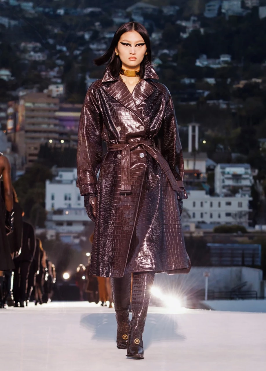 Desfile Versace invierno 2023/2024