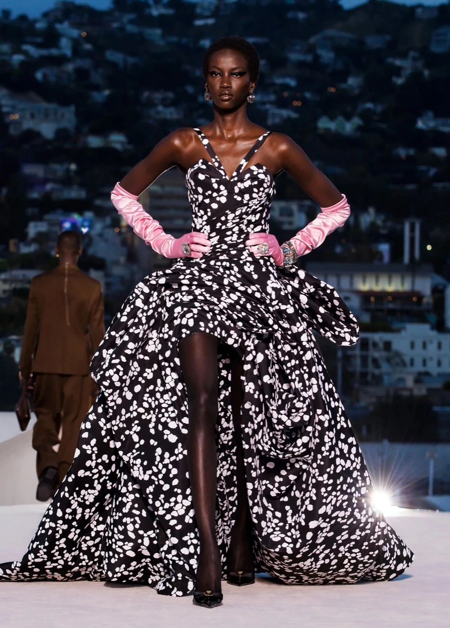 Desfile Versace invierno 2023/2024